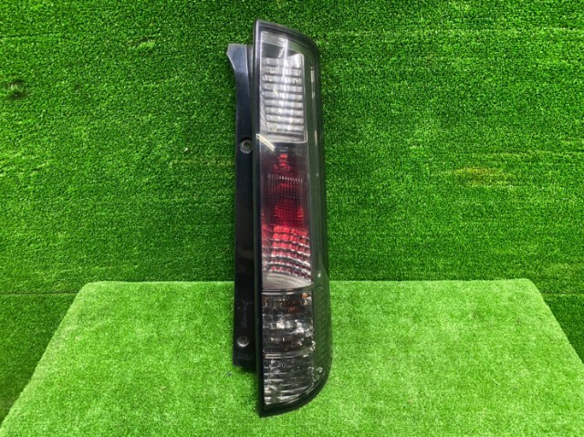 MK21S スズキ パレット テールライト テールランプ 右 35650-82K10拍卖