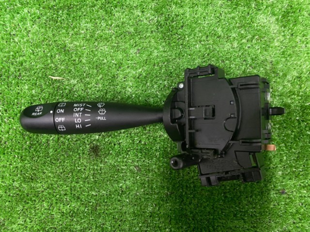 L375S ダイハツ タント ワイパースイッチ レバー 84652-B2010拍卖
