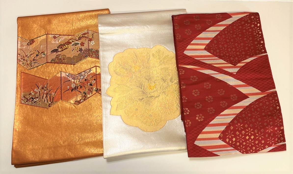 花とら●リサイクル帯 名古屋帯1本 袋帯2本 使用可能 リメイク 素材 屏風 牡丹 カジュアル 紬 付下げ 訪問着 221101拍卖