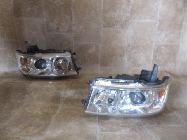 H3/ MH22SワゴンRスティングレー純正HIDヘッドライト左右②KOITO 100-59164拍卖