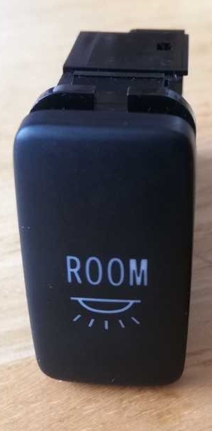 ■新品■トヨタ純正系1/2/3型ハイエース・レジアスエース ルームランプスイッチ拍卖