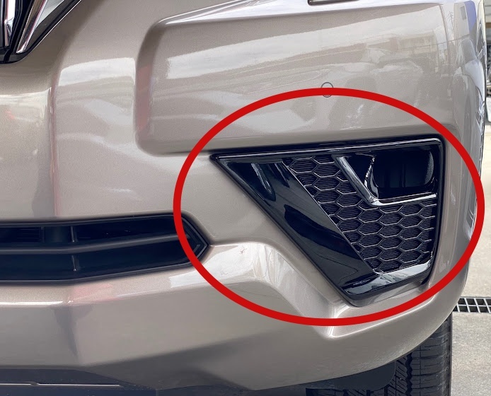 ■新品 純正■トヨタ150系ランドクルーザープラド フォグランプカバー左右 ブラックエディション用 ピアノブラッ拍卖