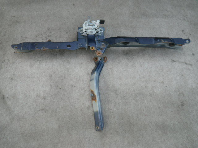 ムーヴ コンテ カスタムRS☆L575S◆ラジエーターコアアッパーサポート 中古品 8117拍卖