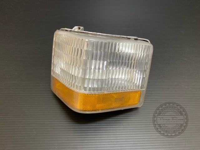 90 91 92 キャデラック ブロアム コーナーランプ コーナーレンズ 左側 ライト拍卖