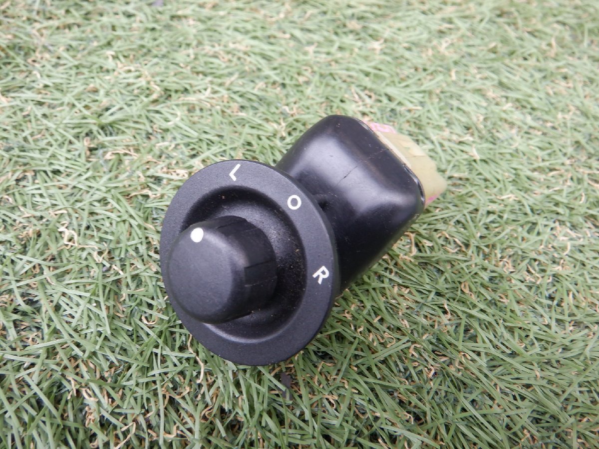 クライスラー純正 ジープ グランドチェロキー 2005年 操作スイッチ スイッチ 56040524AE 338443165A m-22-10-457拍卖