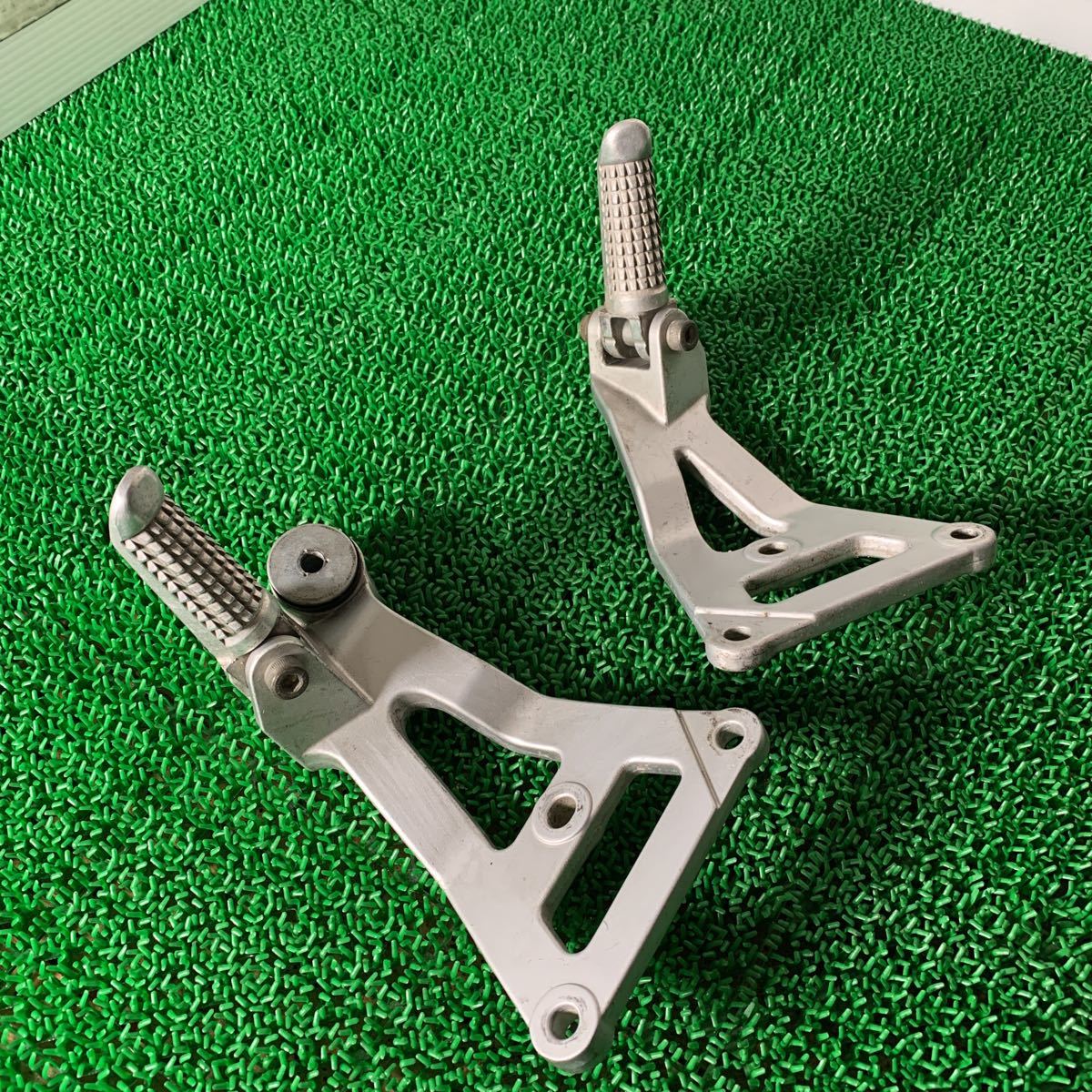 SUZUKI GSX-R750 タンデムステップ拍卖
