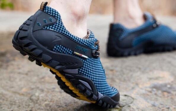 LHK2686★スニーカー メンズ トレッキングシューズ アウトドア ハイキング 登山靴 防水 防滑 耐磨耗 通気性 24-27cm 拍卖