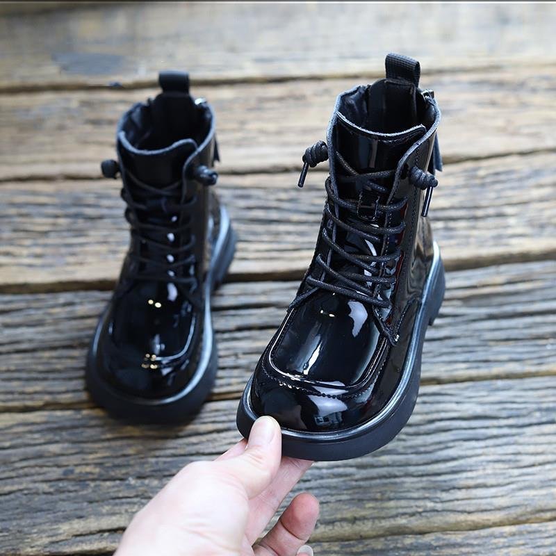 CJM1252★ガールズ マーティンブーツ 春秋 新作 キッズ ブリティッシュスタイル ブーツ ソフトソール ショートブーツ【2色可選】拍卖