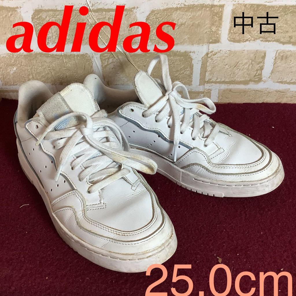 【売り切り!送料無料!】A-243 adidas!カジュアルスニーカー!25.0cm!白!水色!スーパーコート!普段履き!通勤!通学!中古!拍卖