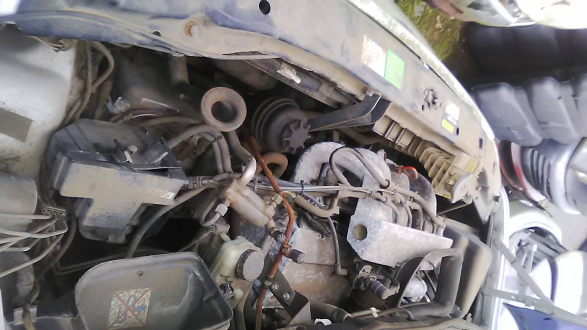 ■ベンツ W638 V230 ラジエター 中古 6385012201 A6385012201 部品取あり ラジエタータンク ラジエターコア 電動ファン ファンシュラウド■拍卖