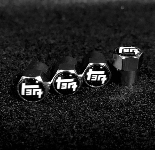 JDM style OLD TOYOTA LOGO Air valve cap トヨタ カタカナ ロゴ メッキ×黒 エアーバルブキャップ alphard yaris granace corolla prius拍卖