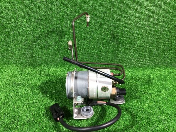 ポルシェ 911 カレラ GF-99666 996 中古品 996.355.775.40 ABSプリチャージポンプ/ハイドロリックポンプDPA BOSCH PUMP ID:1187拍卖