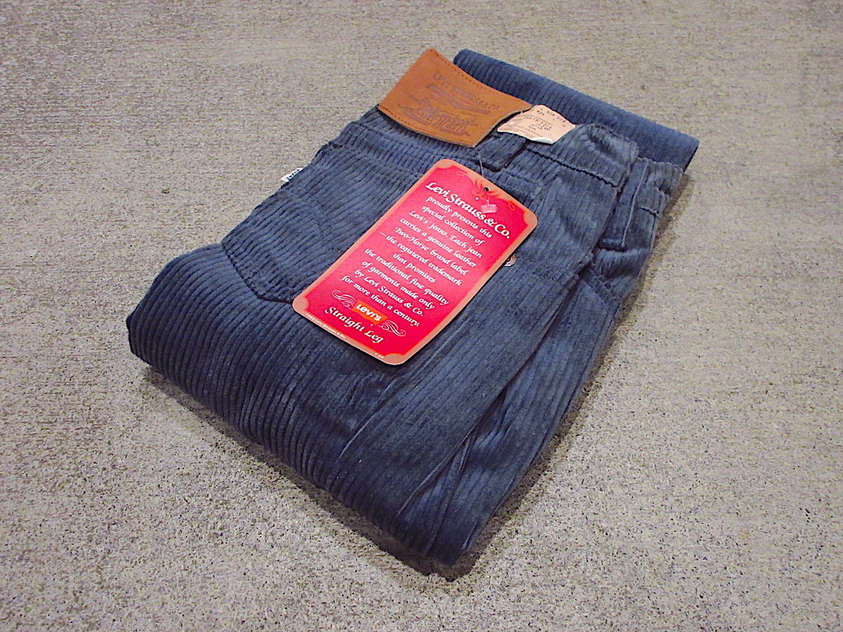 ビンテージ80's●DEADSTOCK Levi’sキッズ太畝コーデュロイ紺表記W24●221113r5-k-pnt-ot古着子供服ボトムスリーバイスデッドストック拍卖