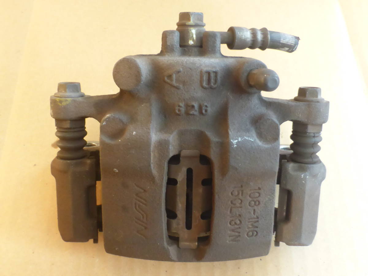 フィット DBA-GD1 H18年8月 左フロントブレーキキャリパー 108-1M6 15CL13VN 中古拍卖