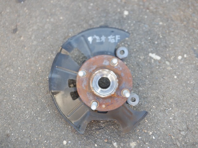 DJ5FS デミオ 純正 右 フロント ハブ ナックル 38973/A1拍卖