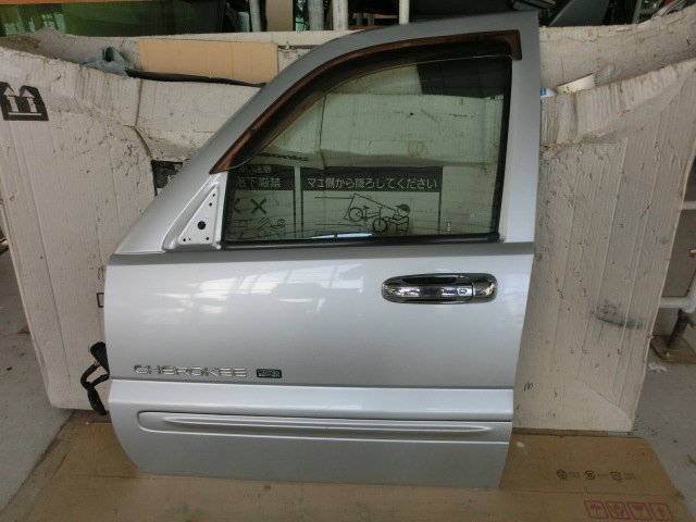 チェロキー 助手席 ドア PS2 平成14年 GH-KJ37 左 フロント 02y 10.7万km リミテッド 即決あり 拍卖