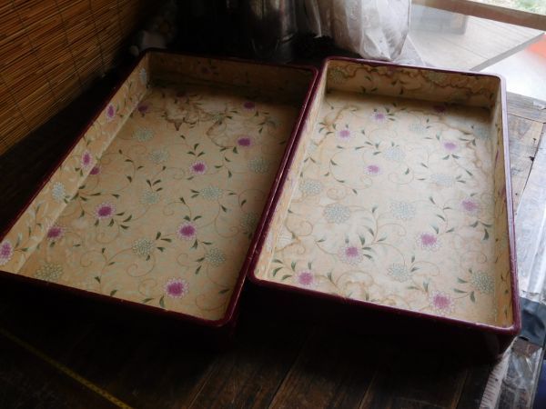 昭和レトロ 着物いれケース 衣装ケース3 柄同じ 赤 ささくれ有り 39X60X7.8CM 内径34X56CM拍卖