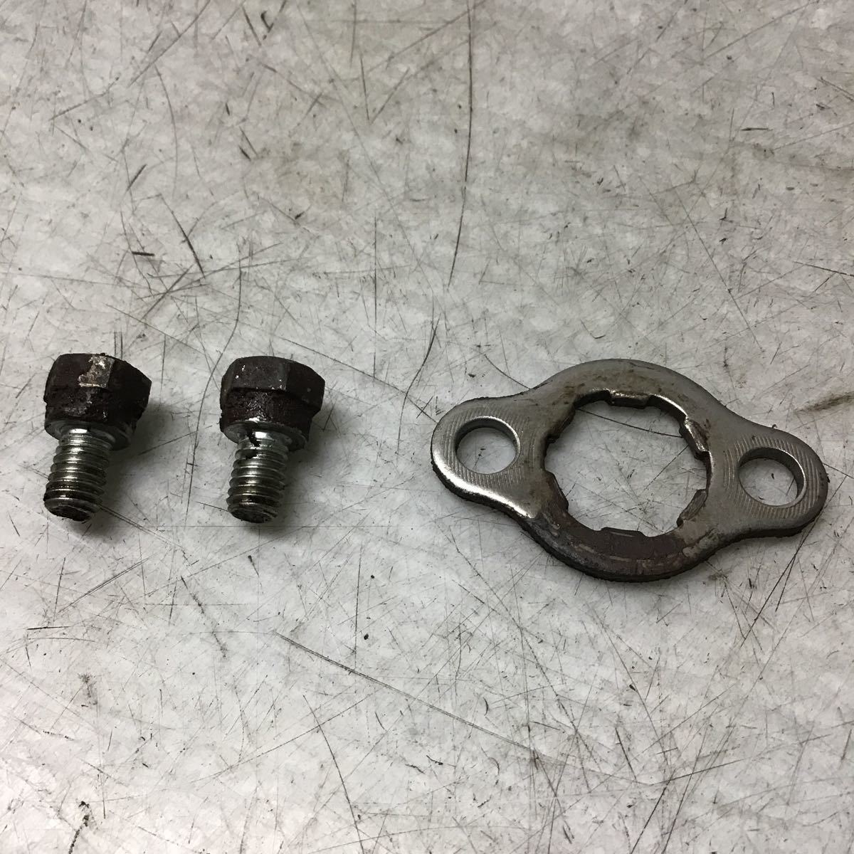 F31-50 ホンダ スーパーカブ90 カスタム HA02 スプロケボルト 金具 純正部品拍卖