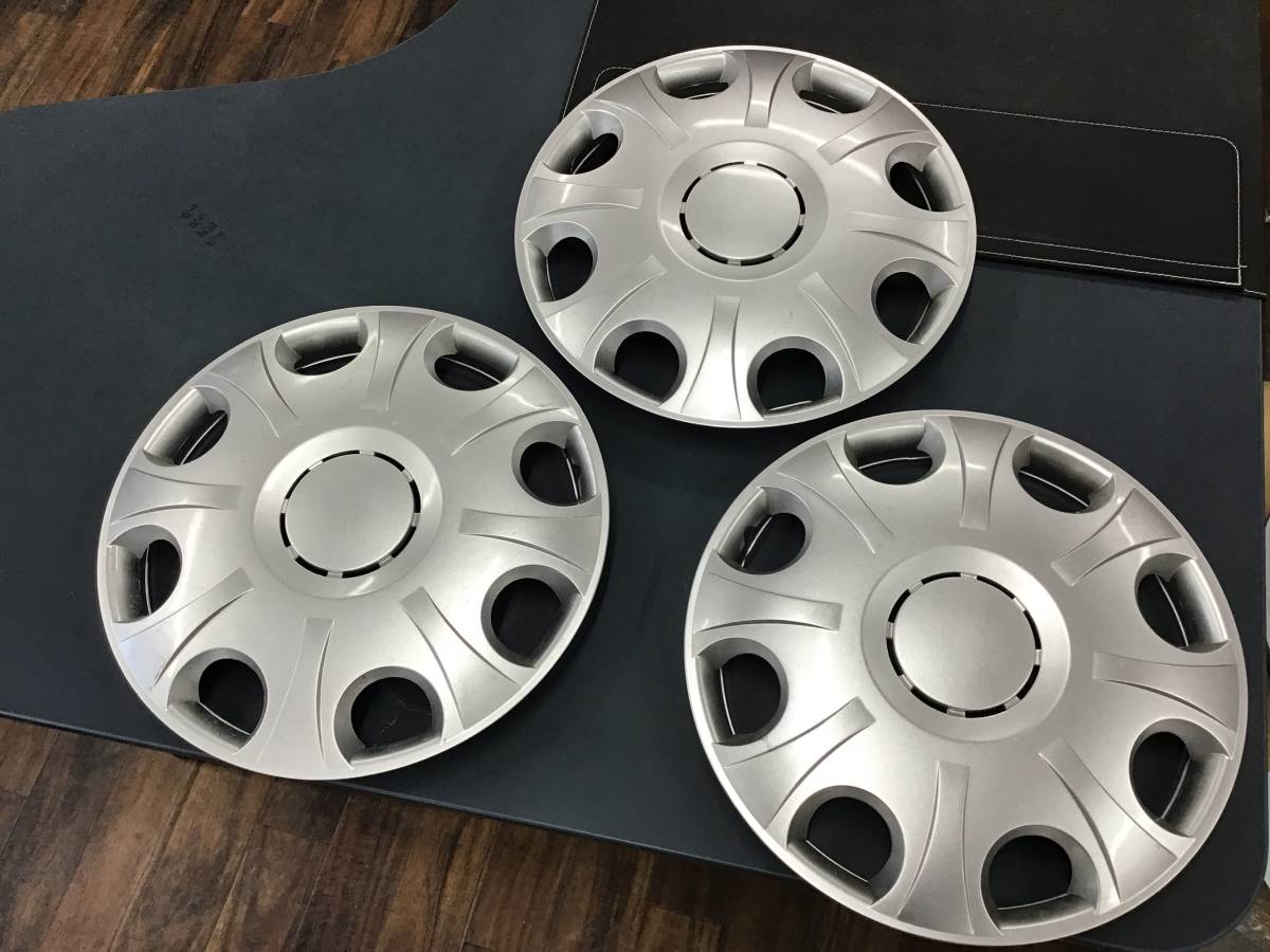13インチ ホイールキャップ 3個セット拍卖