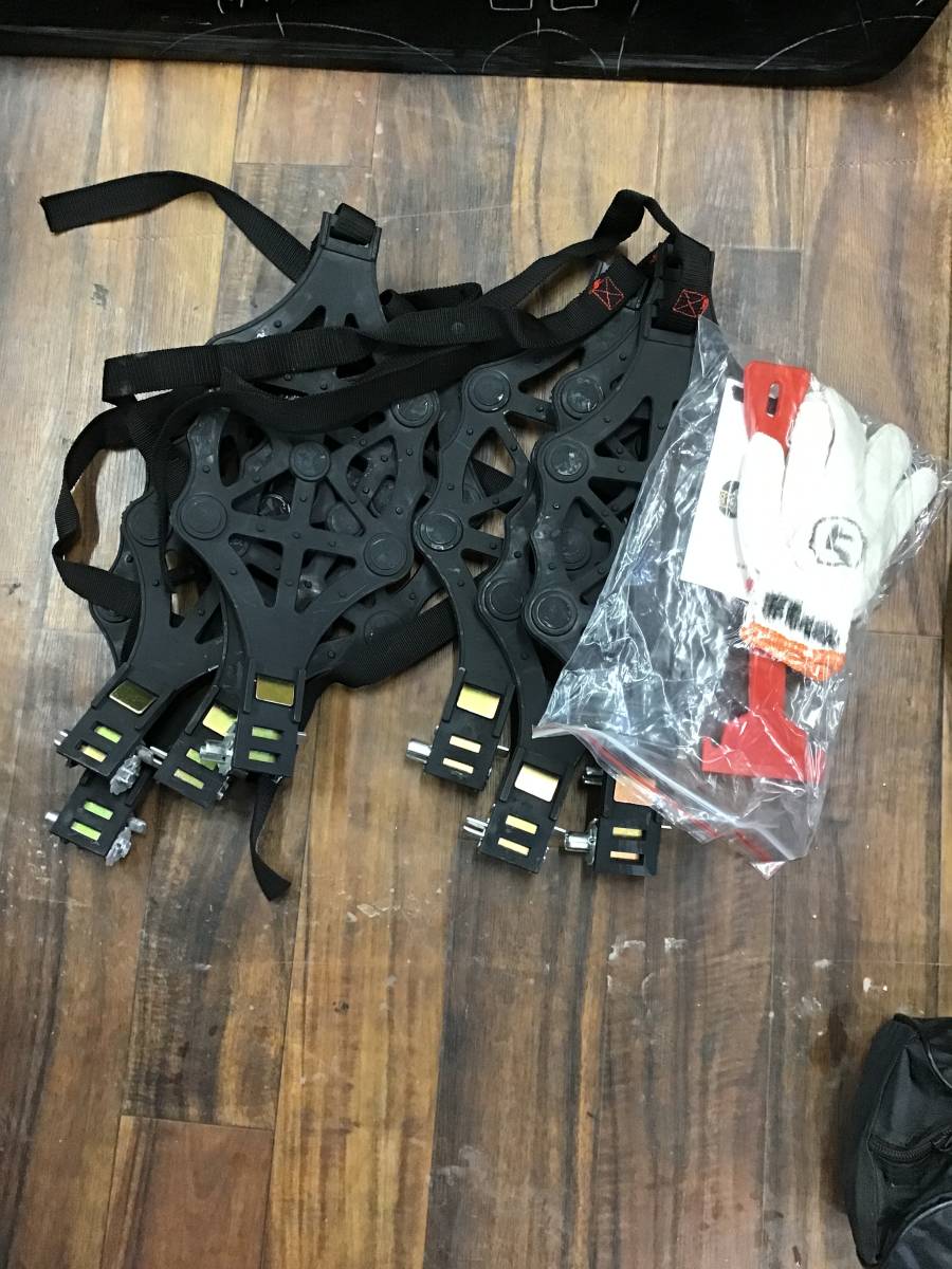 タイヤチェーン 部品、説明書付き。拍卖