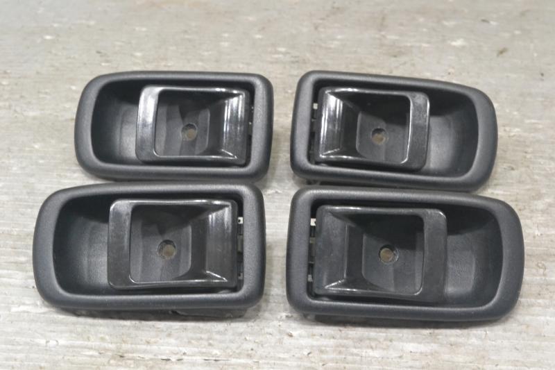 ネイキッド 前期(L750S) 純正 破損無 動作保証 インナーハンドル 4個 セット トリム YBN1/69280-87707-010 69270-87707-010 K065635拍卖