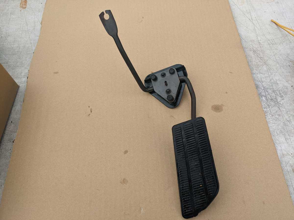 タホ 95-99 アクセルペダル 5.7L拍卖