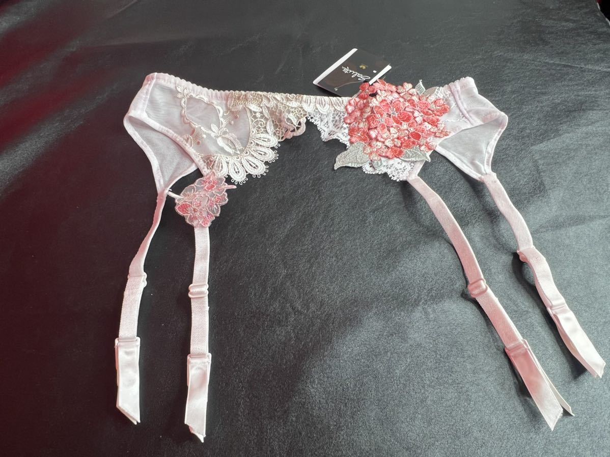 ワコール サルート 49グループ モロッコナズナ ガーターベルトM PU 店舗限定拍卖