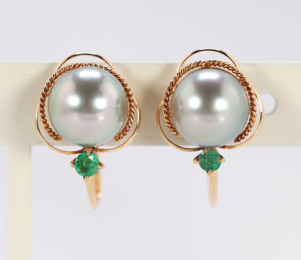 CBK78/ K18 ブルーパールイヤリング 6.5mm丸玉 エメラルド 真珠 18金 ピアス 高級ジュエリー 宝石 両耳拍卖