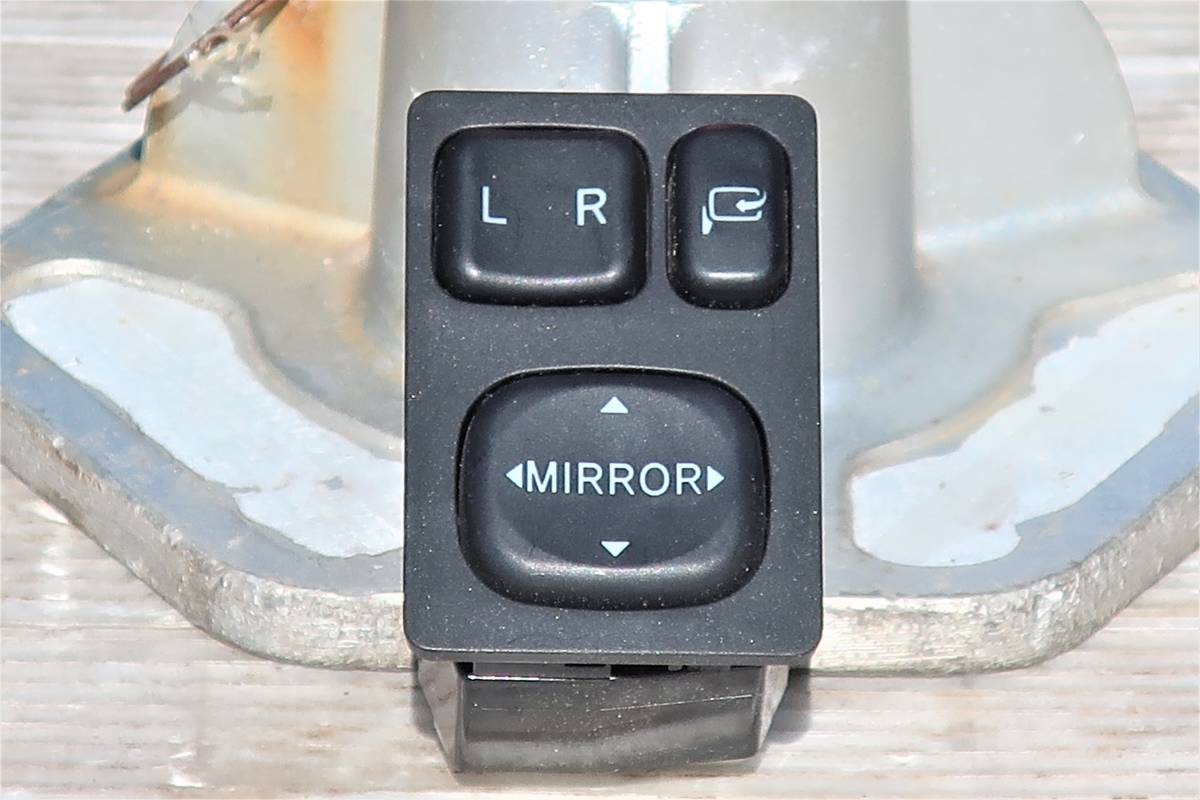 H15 LA-L152S L150S ムーヴ カスタム MOVE 2WD AT JB-DET (ターボ) 4気筒 純正 電動格納ドアミラー スイッチ / 183614 / 106227km拍卖