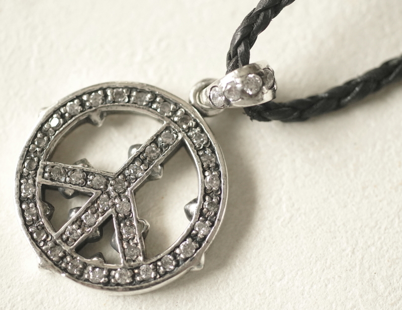 シルバー925製トップ ラインストーン付きピースマークのネックレス 平和拍卖