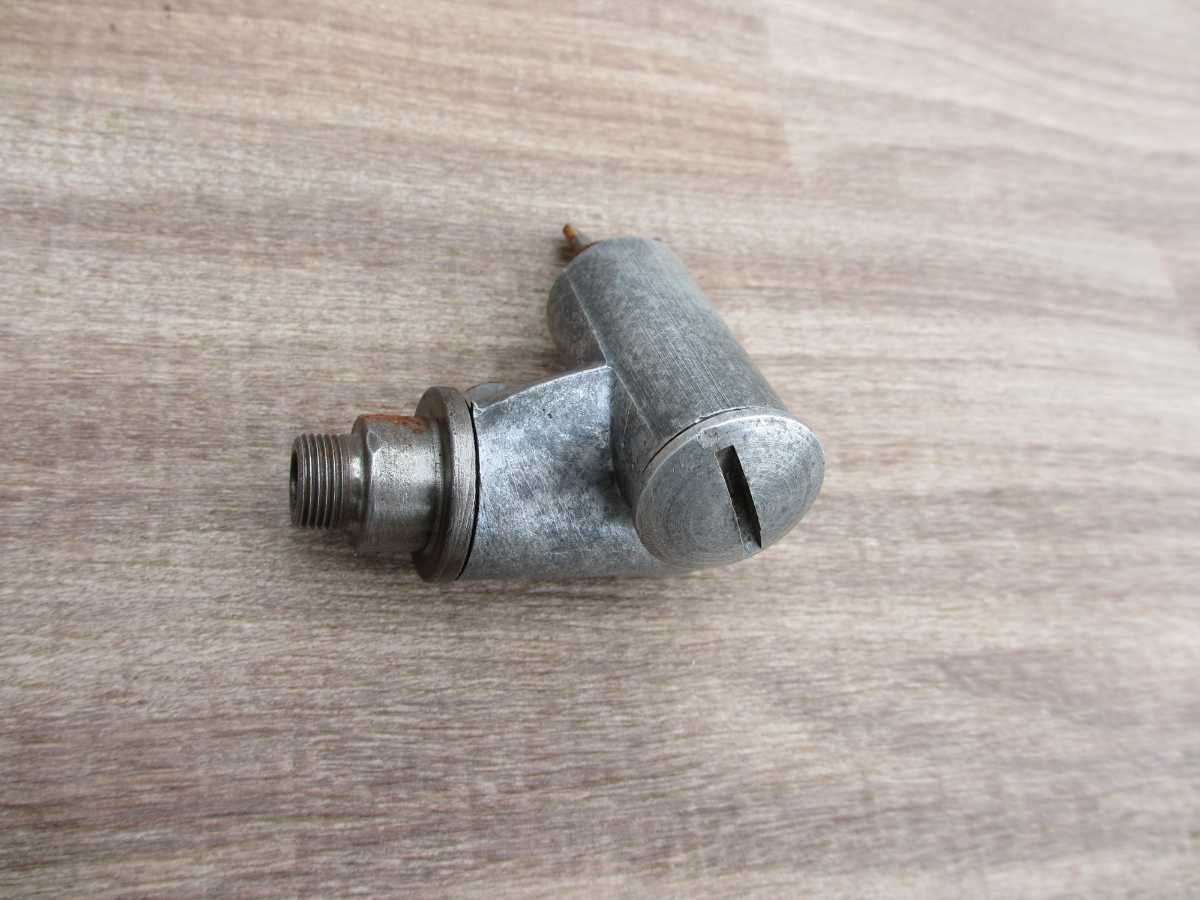 トライアンフ T120/タコメーターケーブルギア(317)拍卖