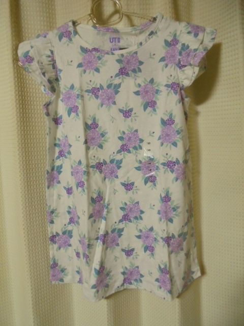 新品 ANNA SUI アナスイ×ユニクロ UNIQLO 100%綿 UT Tシャツ 140 オフホワイト拍卖