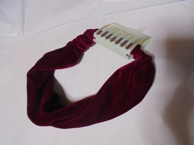 新品 ベロア風生地 カチューシャ ヘアバンド拍卖