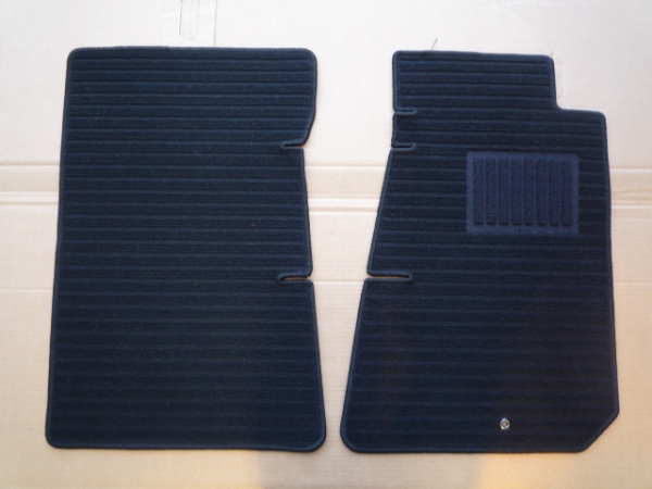 AE85/AE86レビン トレノ フロント用マット新品 ☆選べる5色☆  A-k+③2拍卖