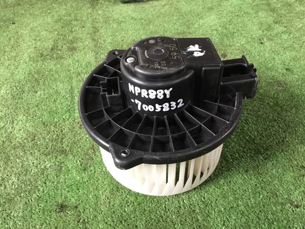 NPR88Y 2020年 エルフ ワイド ブロアモーター ファン 24V Ca 221122 即日発送可 ヤフオク イスズ 80s拍卖