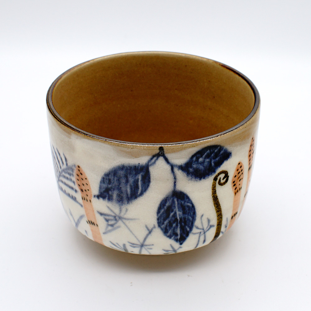 美濃焼! 尾形乾山写し ZOHO ☆さび絵染付春草図・抹茶碗☆ Y E15 新品 皿 鉢 盛皿 盛鉢 プレート ギフト拍卖