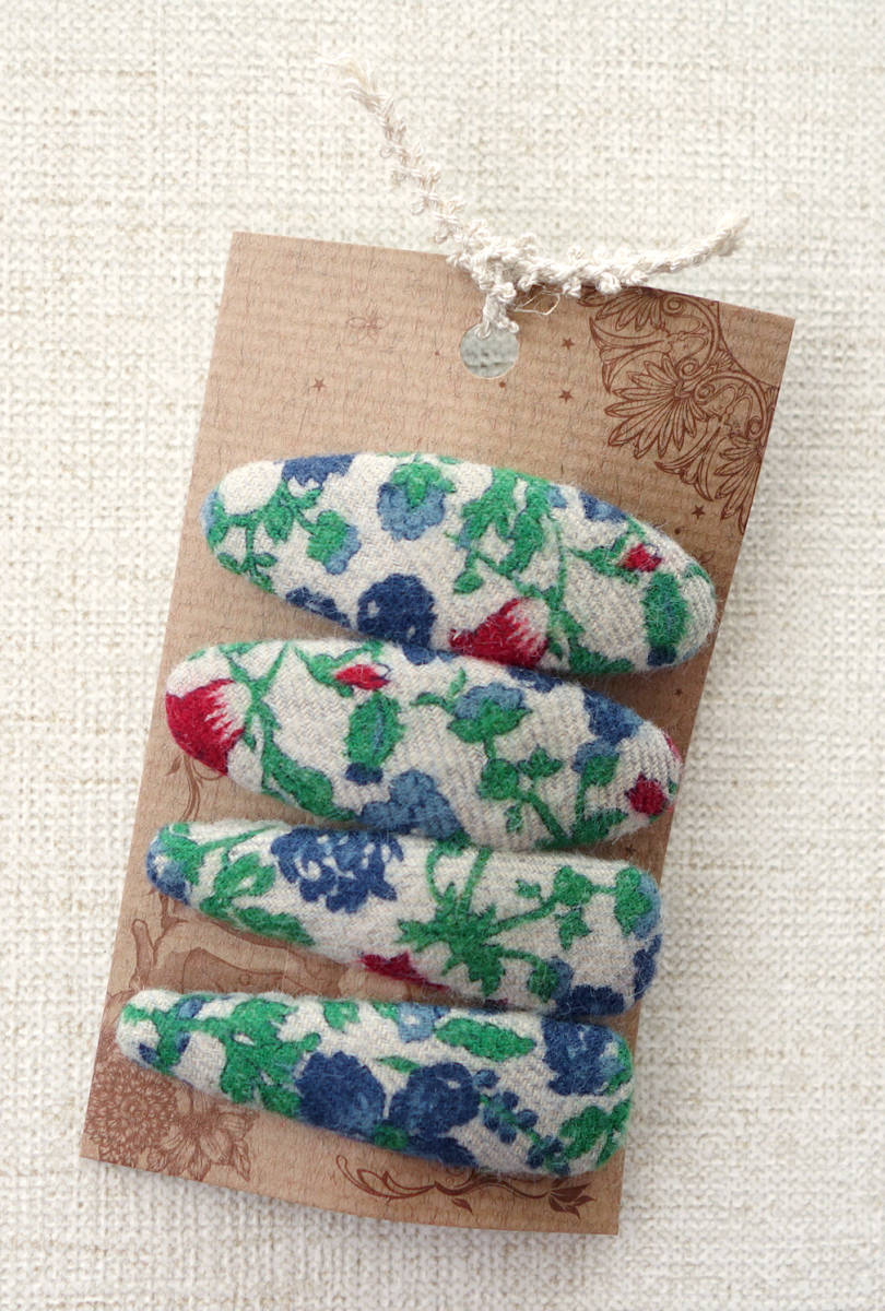 ★ ハンドメイド リバティプリント使用 小花柄5㎝パッチンピン メドゥ ブルー&グレー ★拍卖