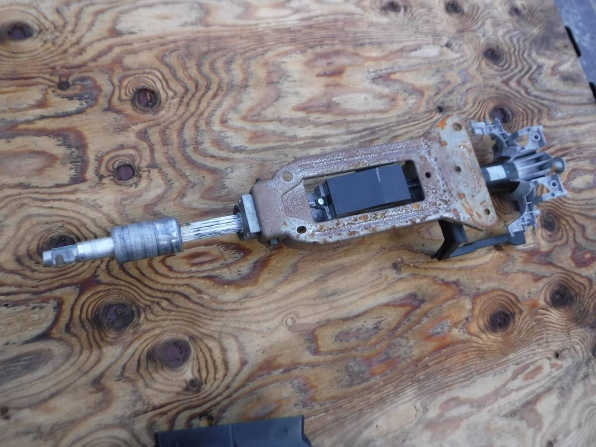 BMW 320i ツーリング VR20 E91 ホワイト ステアリングシャフト ポスト ワゴン 318i 320i 323i 325i 328i 330i拍卖