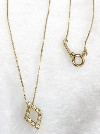 k10 トップ ダイヤ 0.06ct 付き ネックレス チェーン ペンダント セット 総重量約1g 中古拍卖