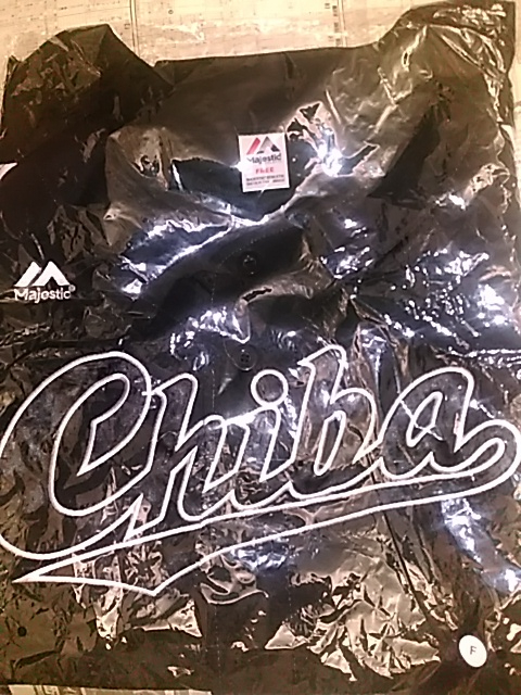 千葉ロッテマリーンズ ゴールドFC特典黒ユニフォーム フリーサイズ拍卖