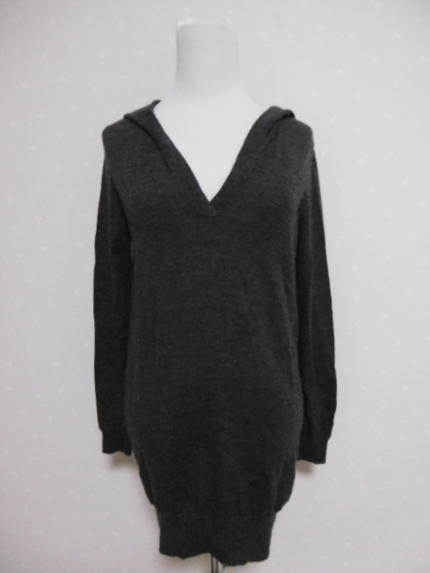 ★ ユニクロ ★ エクストラファインメリノウールフードロングセーター M グレー 1127拍卖