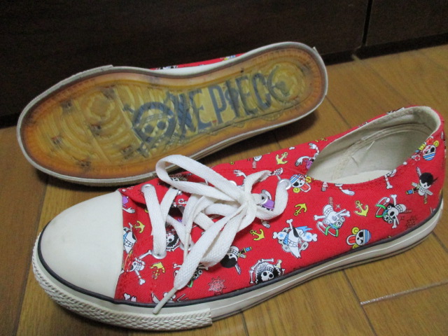 激レア 即決価格 早い者勝ち 1点限り! 中古 ONEPIECE 総柄 赤 ローカット スニーカー 27cm ワンピース 靴拍卖