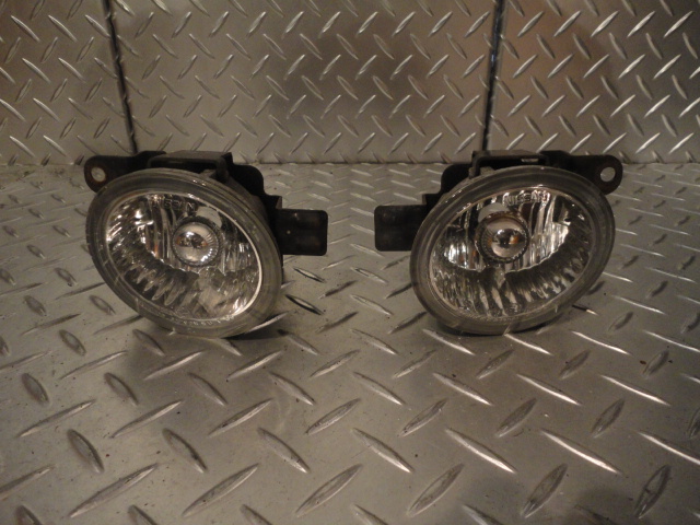 日産 キューブ キュービック BGZ11 純正フォグランプ セット 左右 オプション? 【cube3拍卖