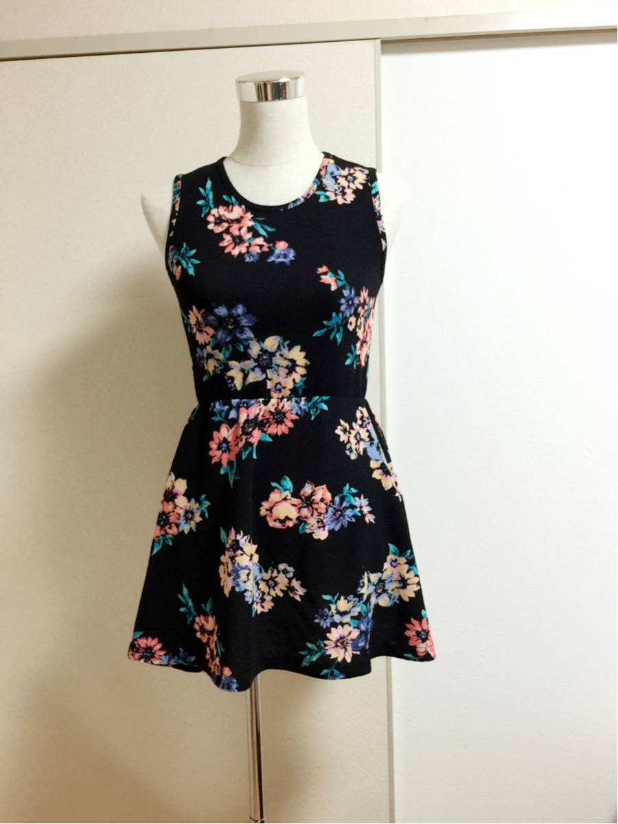 可愛いワンピース★ レディース 早い者勝ち 激安 素敵 可愛い 処分品 セール おしゃれ 通学 通勤 デート 合コン花柄 ブラック 黒拍卖