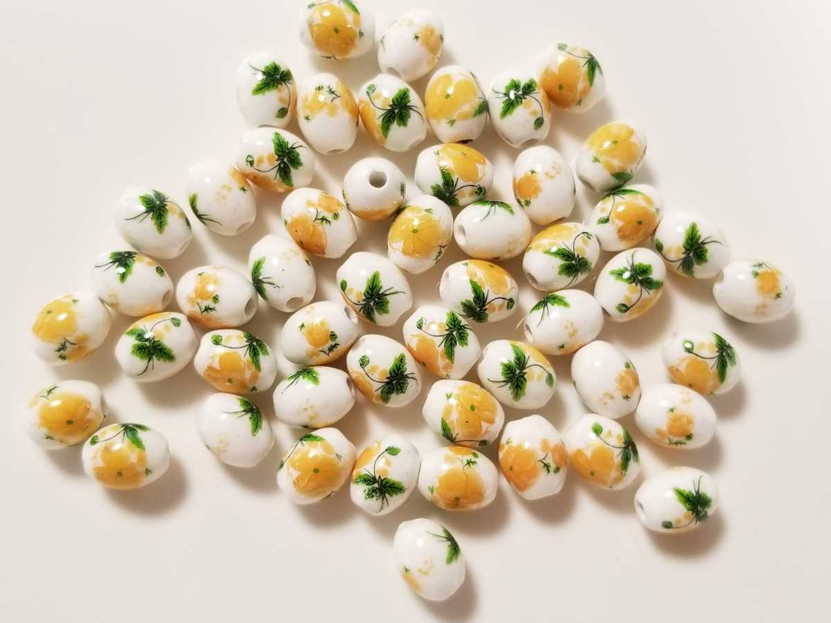 花模様 陶器ビーズ 黄色2拍卖