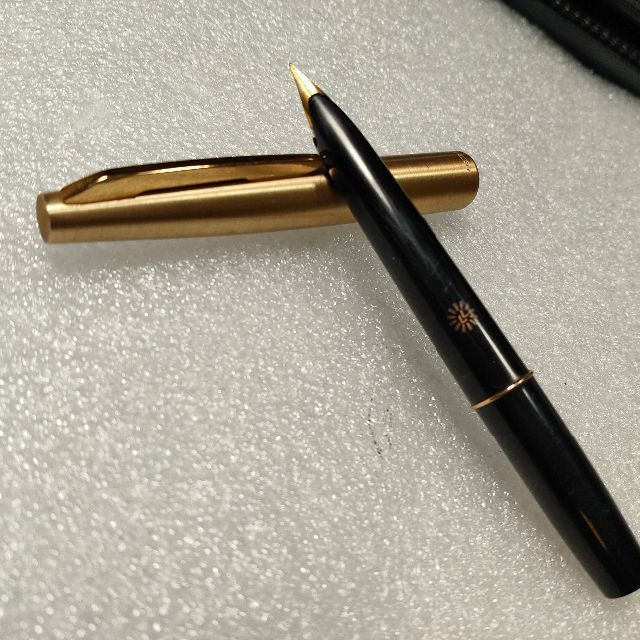 Teiken 万年筆 ゴールドブラック 2B264拍卖