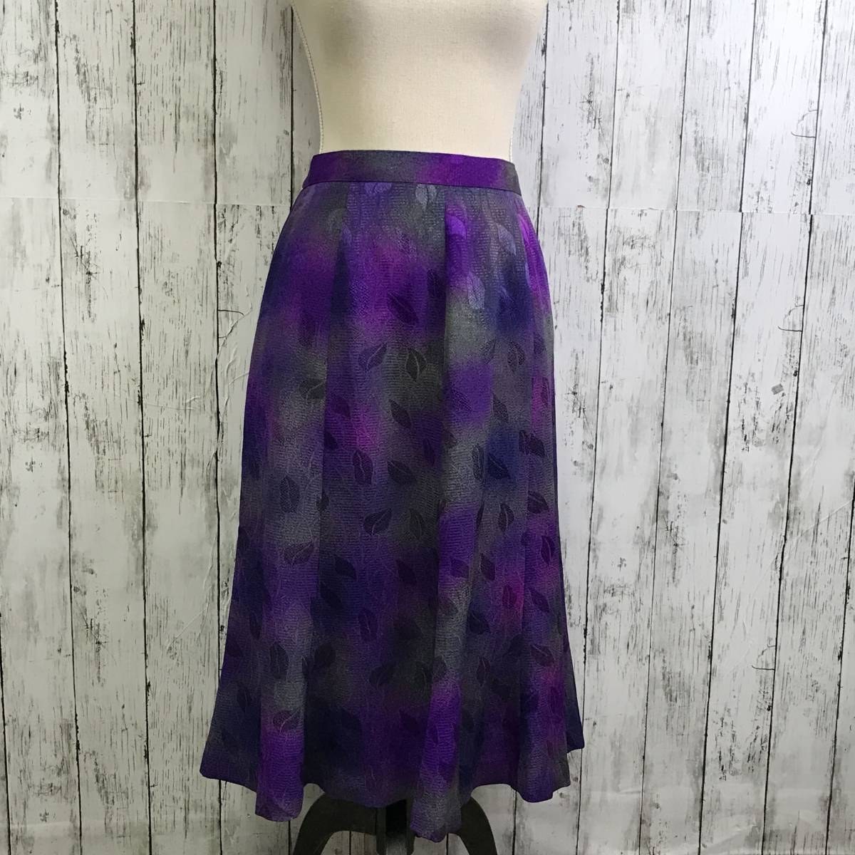 フレアスカート 13号 パープル ミモレ丈 後ろファスナー ウエストゴム n-14 USED拍卖