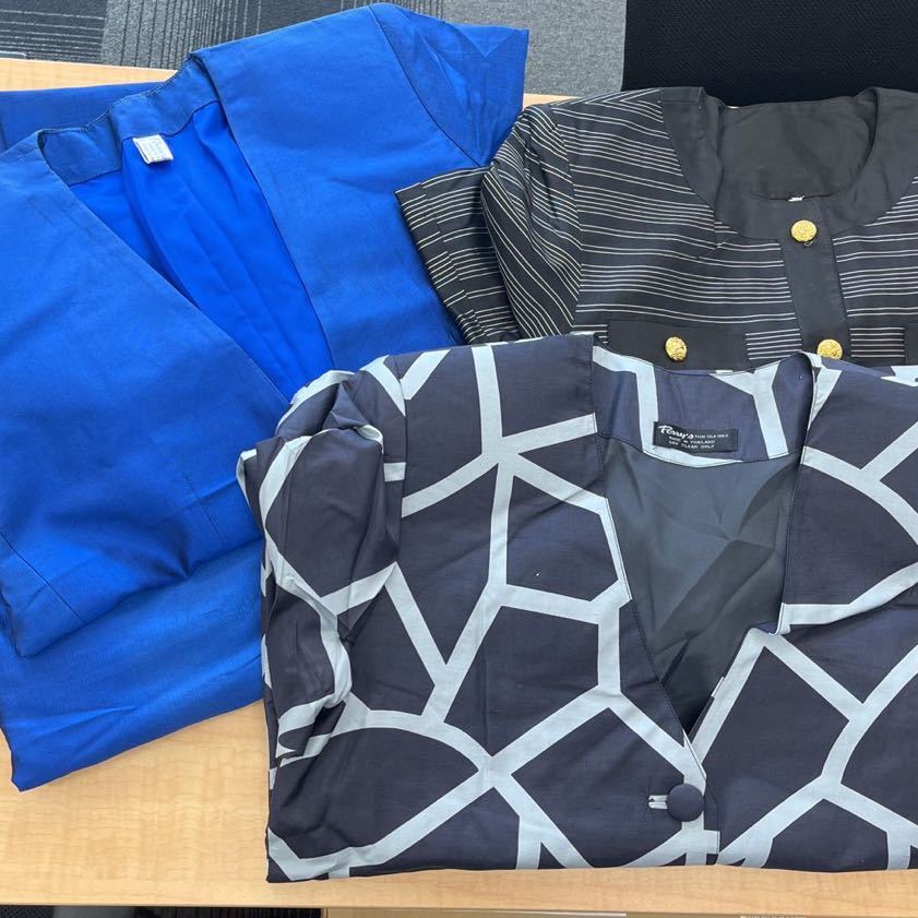 32471-2 1109N バブルスーツ ジャケット まとめて 詳細不明 長期保管品 シワあり 青系 黒系 昭和レトロ Perry's 他拍卖