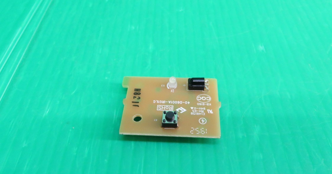 T-3558▼送料無料!TCL 液晶テレビ 32D400 2020年製 リモコン受信基盤+スイッチ基板 部品 修理/交換拍卖