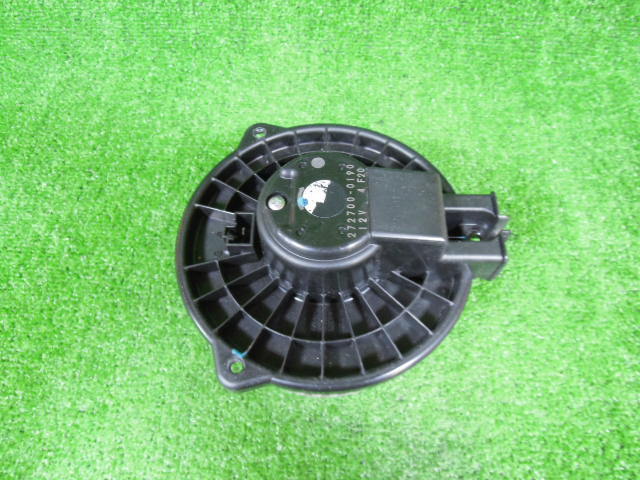 ダイハツ タント L360S ブロアファンモーター / ヒーターモーター 中古 272700-0190 A0313拍卖